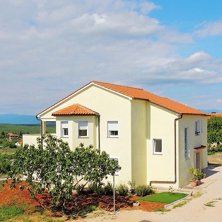 Private Accommodation Kirincic Vrh  Zewnętrze zdjęcie